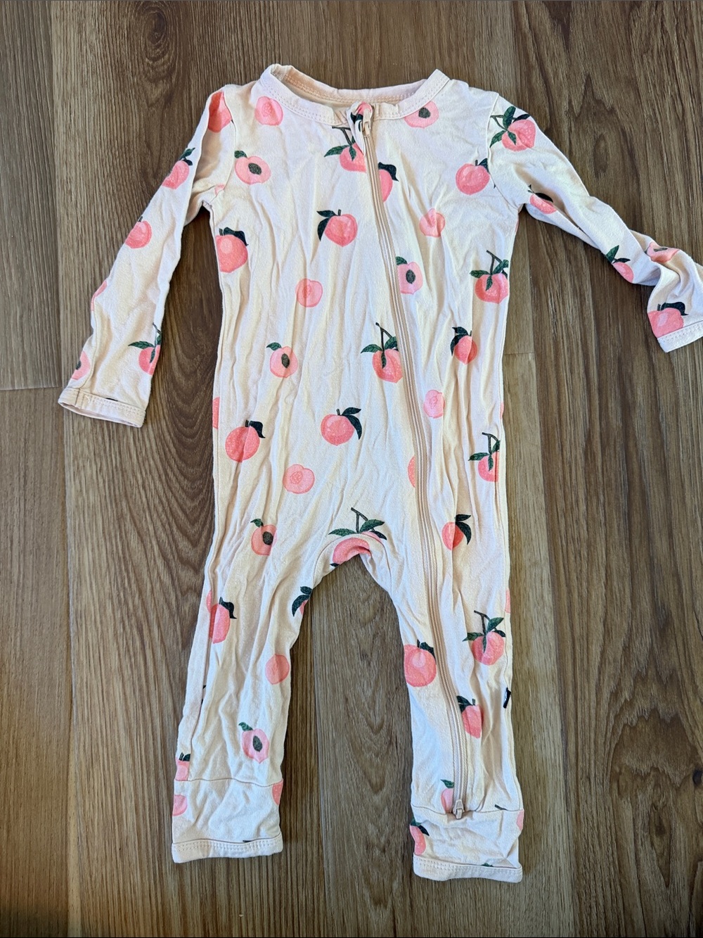 Kyte BABY Peach Print Footed One-Piece - Pink, White, Green